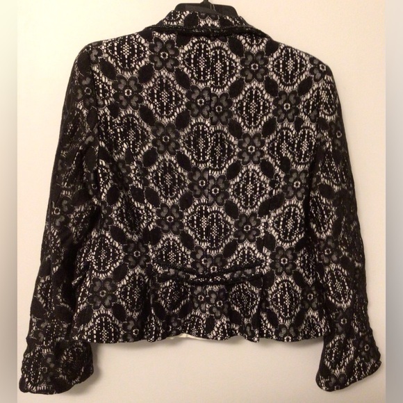 Roberto Makali Elegant Black and cream  Women's blazer size 10 - Picture 6 of 6